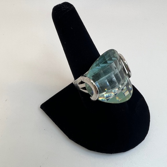 Large Silver Toned  Ice Blue Rhinestone Statement Ring - Picture 7 of 7